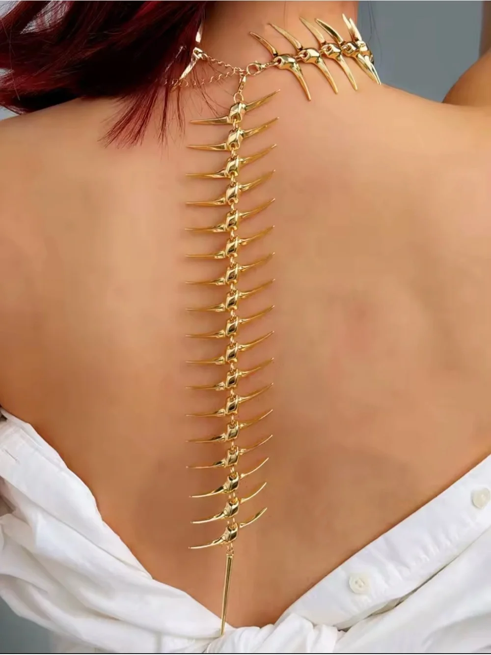 Gold Spine Back-Chain Necklace - Picture 4 of 5